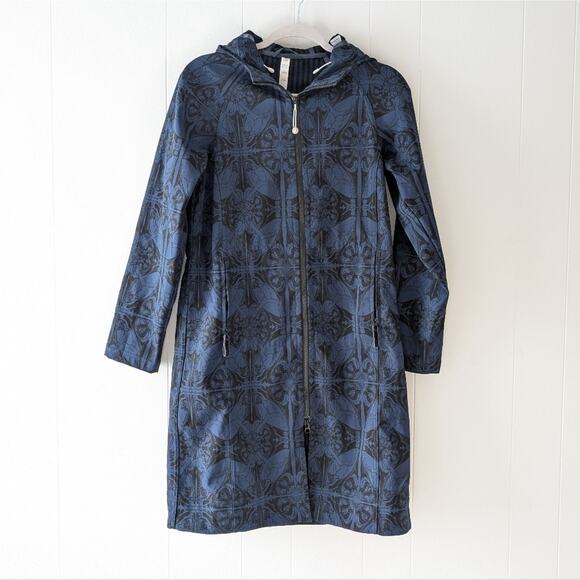 Lululemon ‘Apres Yoga’ Navy Blue Long Hooded Jacket, size 6 - Picture 1 of 8
